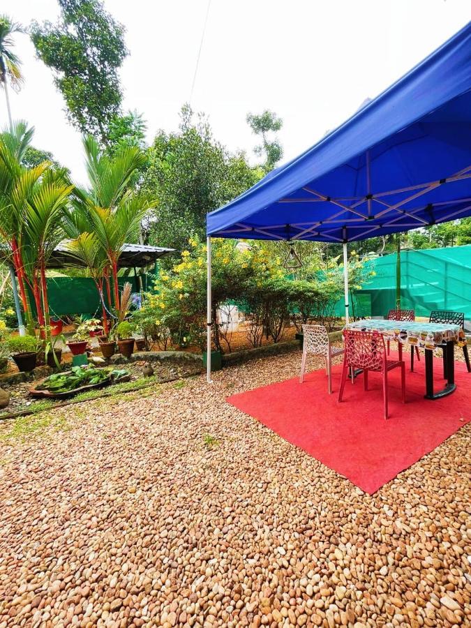 Kuttickattil Gardens *